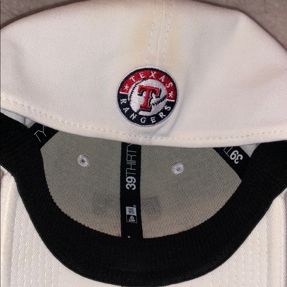NEW Texas Rangers hat - Picture 2 of 4
